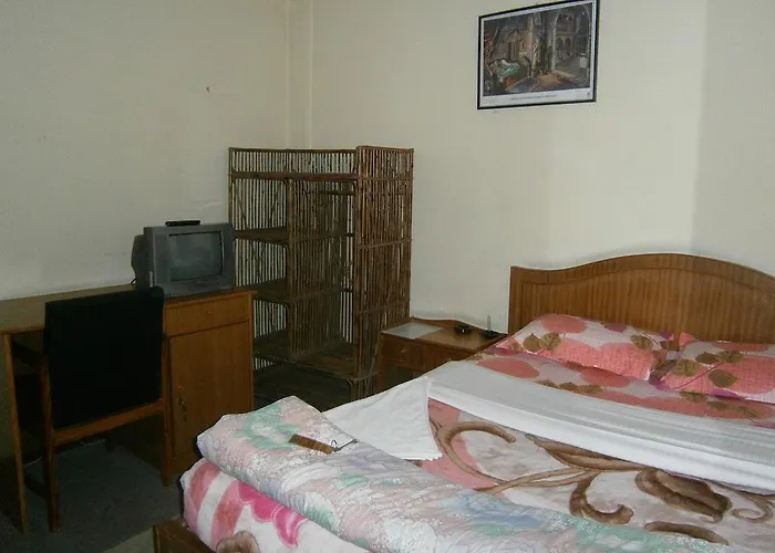 Hostal Red Planet